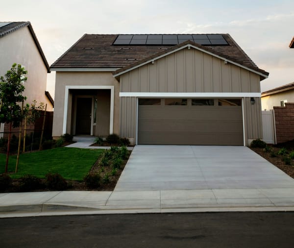 Checklist for Maximizing Solar Panel Efficiency